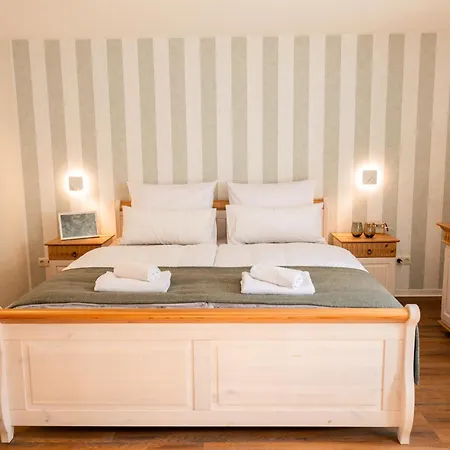Restaurant&pension Skipper Pensionat 3*
